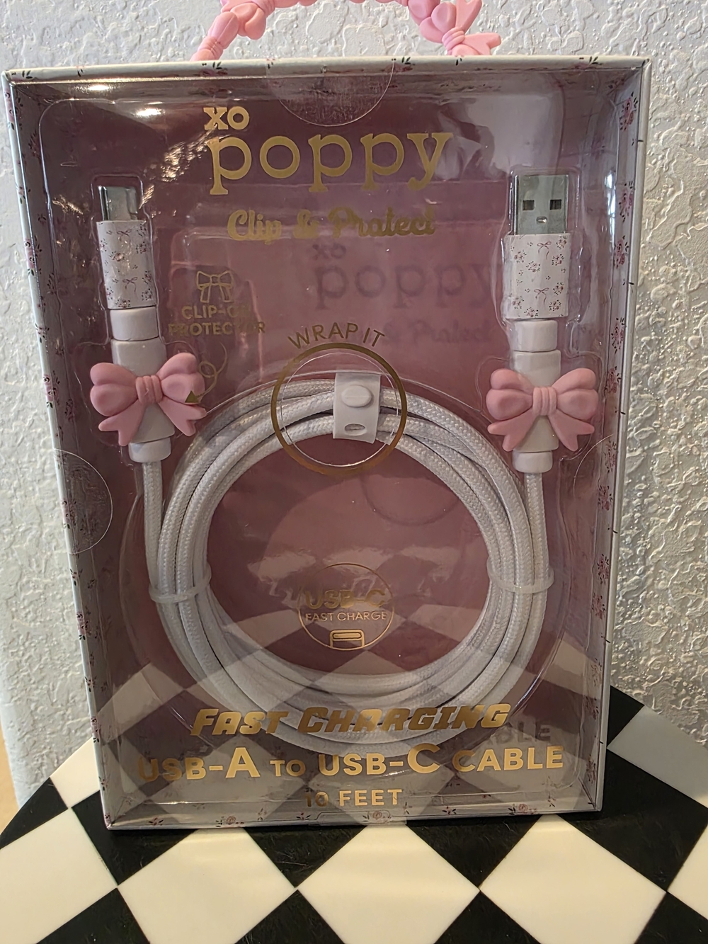 NWT xo Poppy Fast Charging USB-A to USB-C Cable — Pink Bows